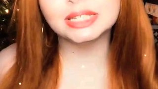 Solo pussy toying redhead sexy close up masturbation action