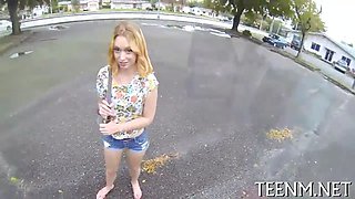 Teen babe accepts dirty offer from horny stud