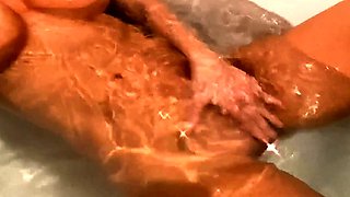 Masturbation close up Tamara big clit
