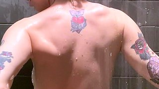 Ebony girl showers her big ass amp masturbating
