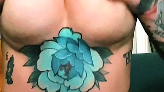 Love Chat Big Boobs Brunette Masturbating For Cam