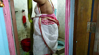 Aditi Aunty Washing Clothes Without a Blouse When Neighbor Boy Came & Fucked Her - Huge Boobs Indian 35 Year Old Desi 4K