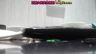 Horny fat arab housewife fingered on amateur hidden cam