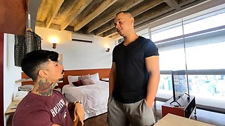 RJ MALE VIDEOS - Hot Kisses In My Apartment - By Andre Maya