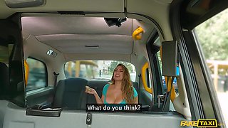 La Paisita Oficial’s Latina Curves Mesmerize in Taxi