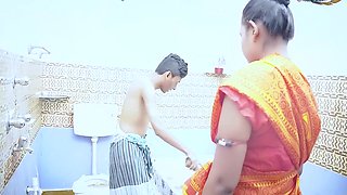 Two Desi Servants Have Sex In The Bathroom In The Absence Of The Owner Full Movie