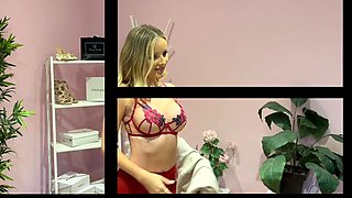 Naked amateur milf masturbates shaved pussy