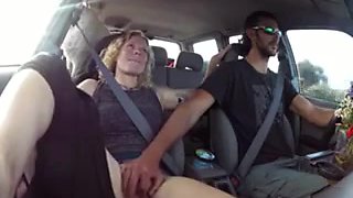 Blonde gets fingered untill cum in the car