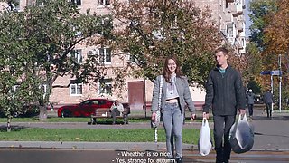 Russian Kecy Hill flaunts her massive naturals in skinny jeans