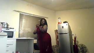 Giant African Mum Stripteasing