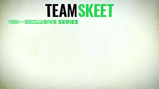 Teenager stepdaughter aliya brynn fucked to orgasm by Big Tits cougar stepmother Dana Dearmond - sex for girls