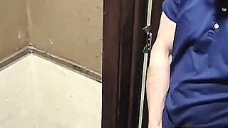 Amateur Babe Blowjob in The Toilet