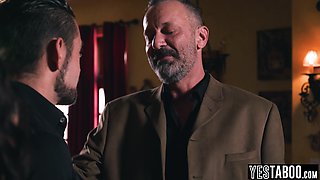 Stepdaughter had sex in front of stepdad