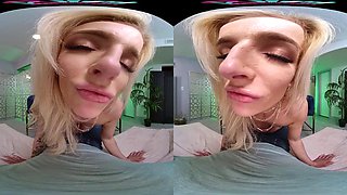 Hyley Winters love birds: Blowjob, Doggy  Cowgirl VR Porn