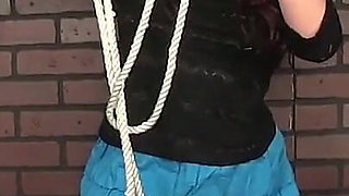 New Masseuse Tames a Monster Cock
