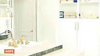 Watch modest Justine Jakobs's sex