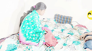 Deshi Video Full Masti Stepsister Fuck in Room. XXX Video Village Girl Sex Video