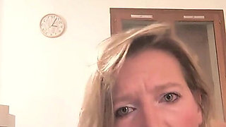 French MILF Gets Cum