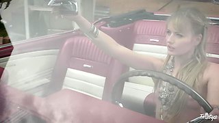Scarlett Sage's Solo Fantasy in a Bohemian Dream