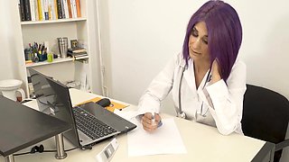 Two hot nurses Oxana and Elena Xacti are having fun together