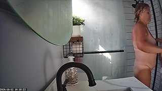 Joanne Tanner a Real Teacher Caught In the Shower