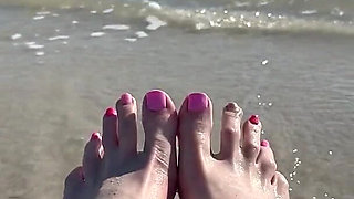 Waves Crashing on Size 16 Feet & Legs