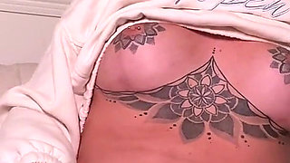 Gigi Solo Masturbation