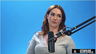 How Women Orgasm With The Amazing Siri Dahl! Solo Female Masturbation! Full Scene