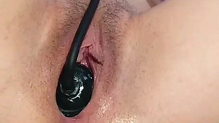 I'm Trying to Widen My Pussy to 10 Cm Wide