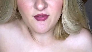 Shaved pussy blonde Tasha Reign with big boobs goes solo