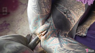 Anuskatzz wants to be fucked in her ass