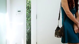 Beauty Amateur Redhead Teen make Perfect Blowjob