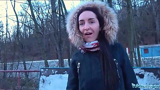 Brunette babe agrees to fuck with a stranger in his car POV