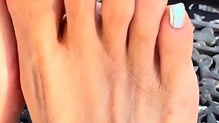 Linsey Dawn solo foot fetish