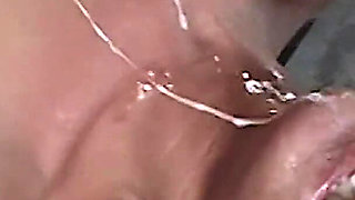 Blonde milf Diddi wants bukkake facial cum