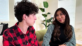 Crude asian blowjob and toying