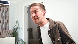 Skinny Ruby Sims hot porn smutty video