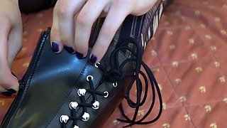 Stockinged tranny solo slut jerking