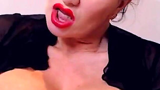 BBC milf slut DP live on webcam in FF nylons