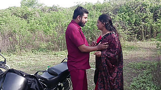 Desi Indian Marathi Kavita Vahini fuck full nude in jungle in Doggy style