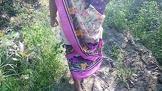 Indian Desi Porn Scene in Sugarcane Garden