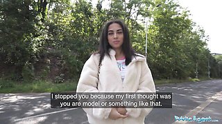 Ingenious girl's outdoors movie