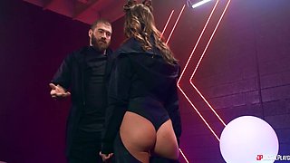 Xander Corvus' Wild Stand in a Sultry Scene