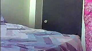 Cheating Desi Aunty in Pink Saree Fucking with Her Neighbour Stepfather