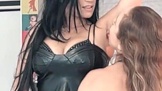 I Shaved My Armpit for a Beautiful Friend to Lick