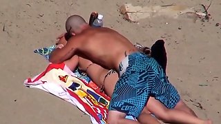 Beach bikini fuck