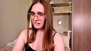 Horny amateur girls with a foot fetish play along