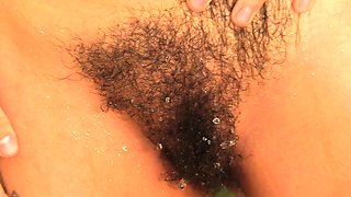 NAUGHTYNATURAL Hairy Amateur Frankie XXX Wet Body Outdoor So