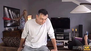 Daddy4k. chica stellar practica sexo intergeneracional con suegro