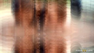 Dirty Carwash With Jax Slayher, Emily Willis, Kissa Sins - Brazzers